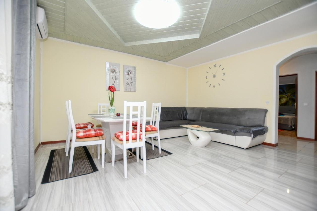 Apartments Katja Poreč Eksteriør billede