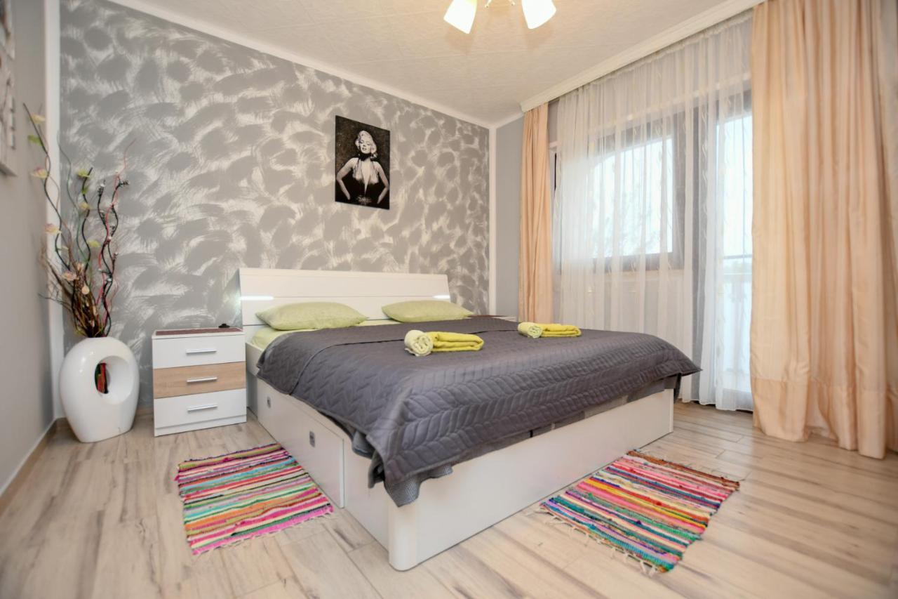 Apartments Katja Poreč Eksteriør billede